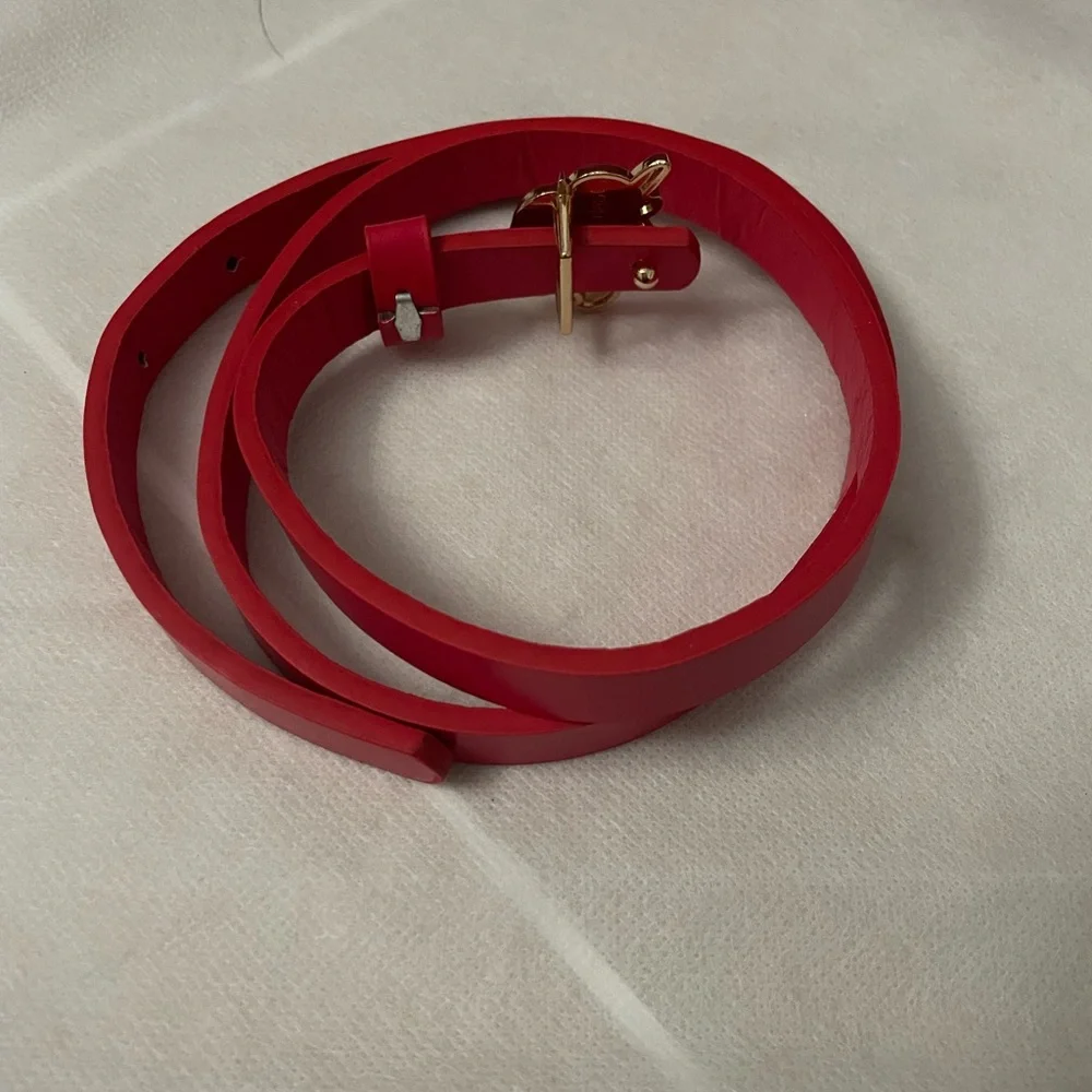 Girls‎ belt